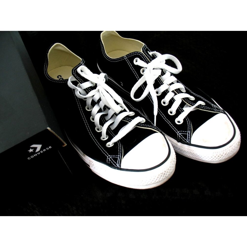 Converse Chuck Taylor All Star Low Black, Men's 10-Women's 12, Style 9A 2212M88